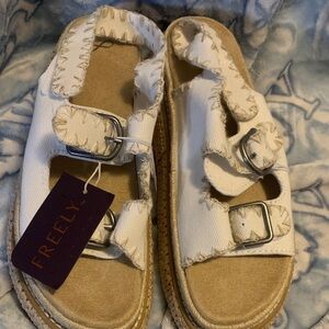 Freely Women's White Wedge Sandals